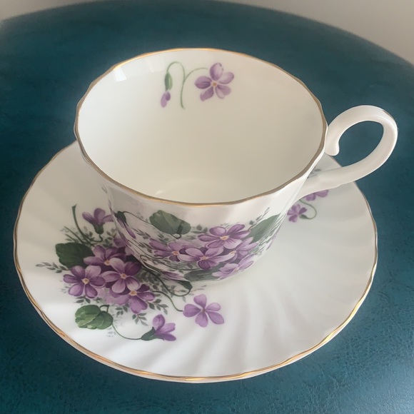 Royal Patrician - Picture 3 of 9